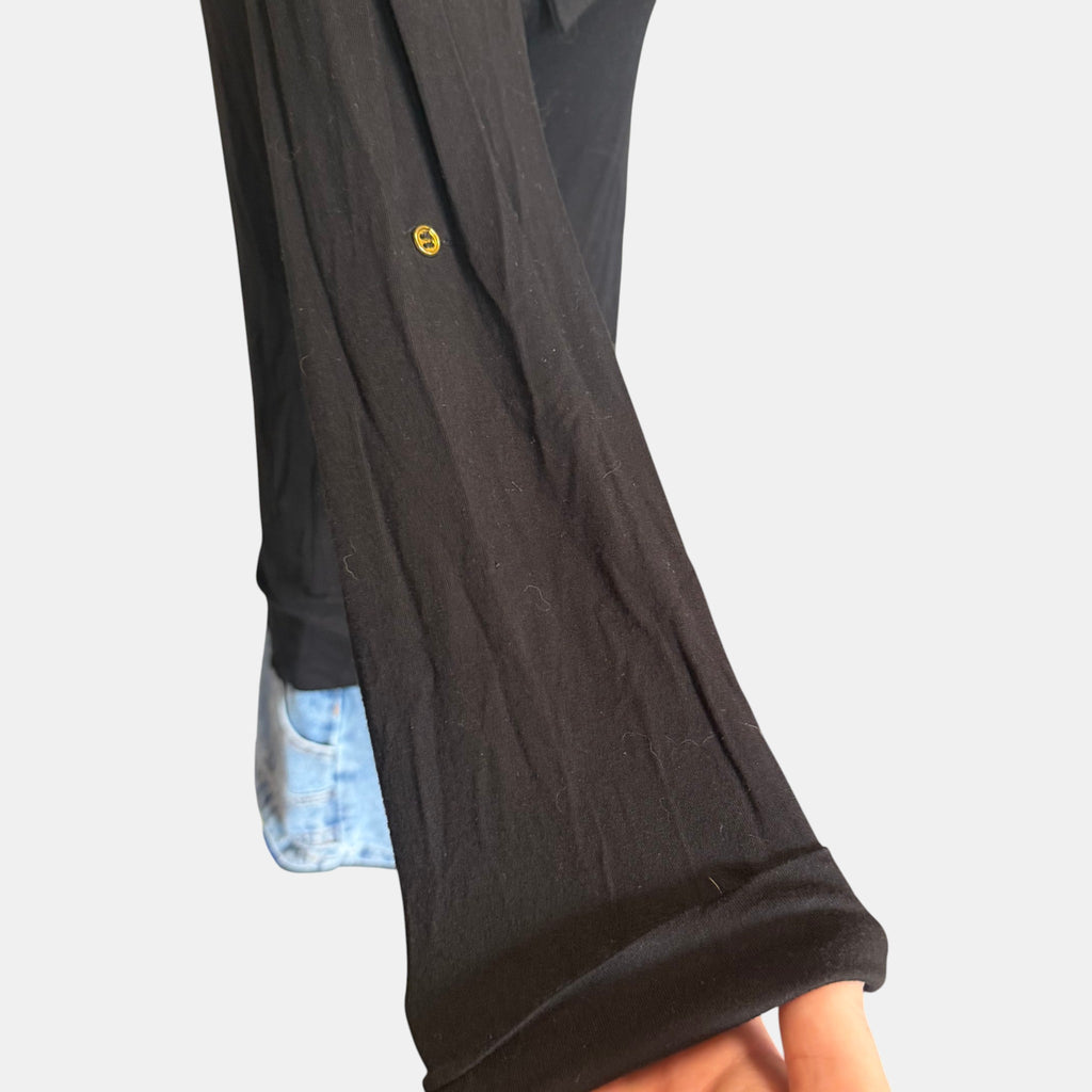 Sleeve
