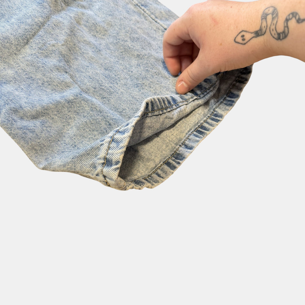 Jay Jays Emily Skater Loose Fit Acid Wash Jeans.