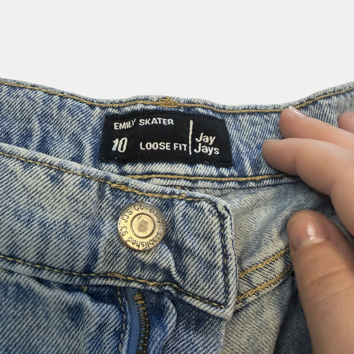 Jay Jays Emily Skater Loose Fit Acid Wash Jeans.