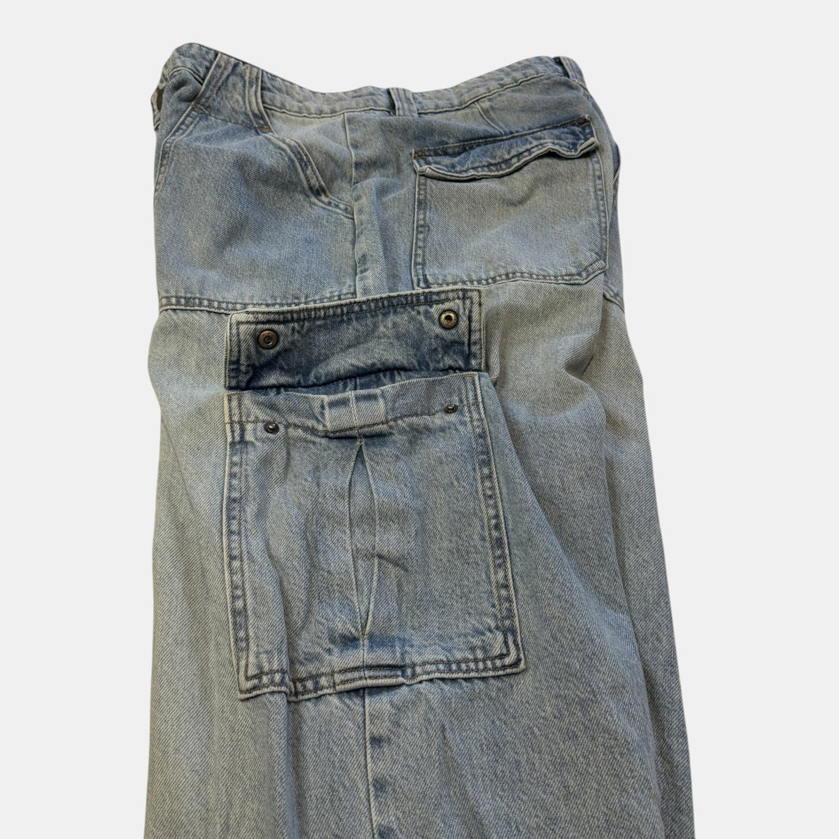 Cotton On Relaxed Fit Multi Pocket Denim Cargo Jeans.