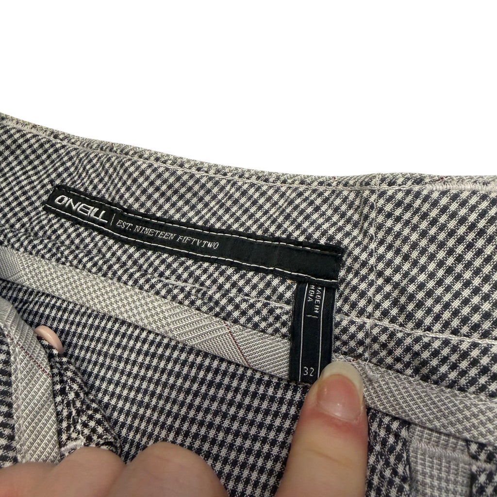 O'Neill "Est. Nineteen Fifty Two" Plaid Tech Walk Shorts