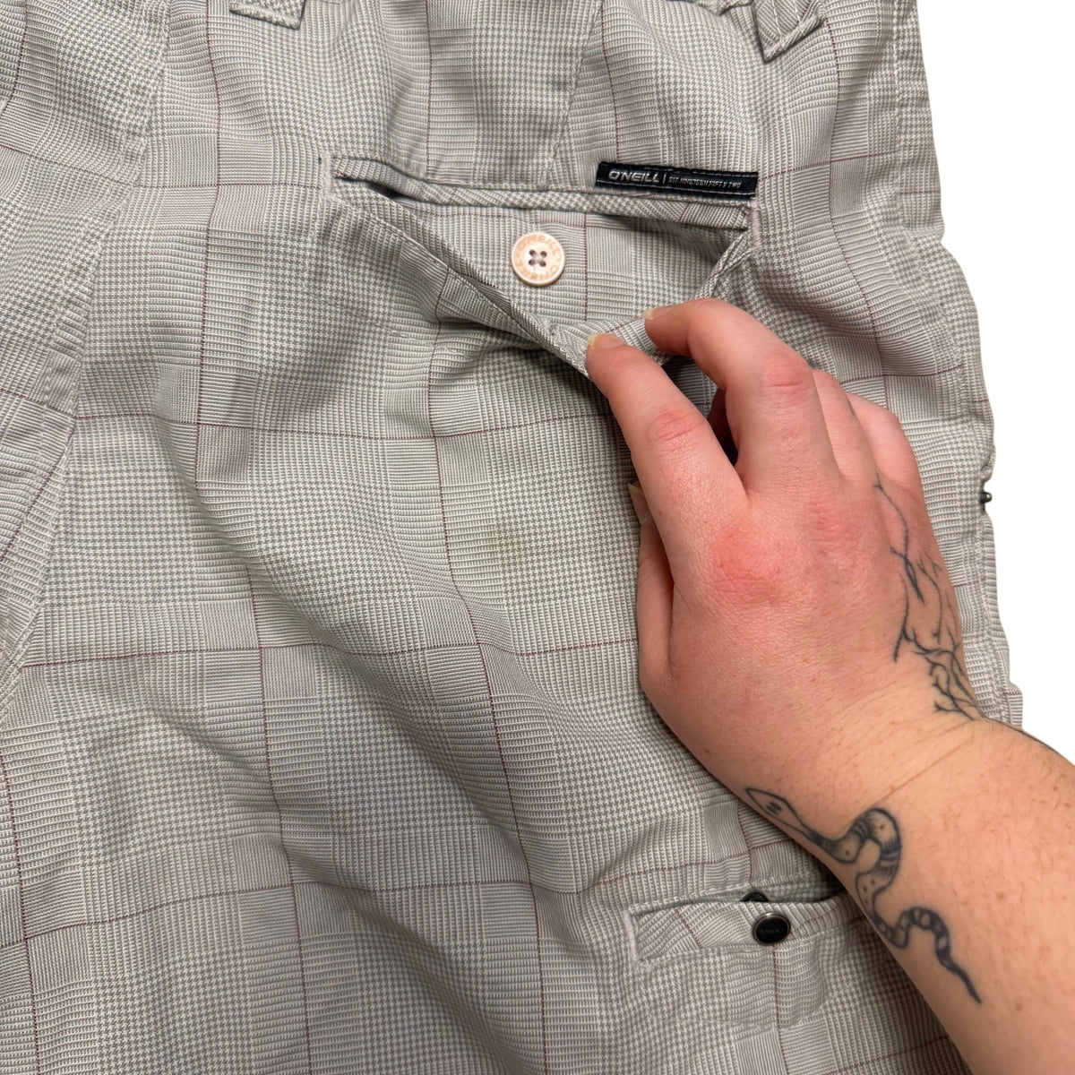 O'Neill "Est. Nineteen Fifty Two" Plaid Tech Walk Shorts